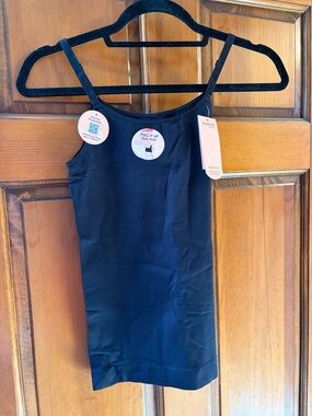 NEW Shapermint Essentials Black Scoop Neck Cami NWT large